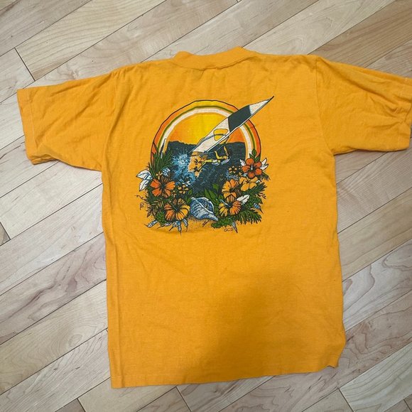 🏄‍♂️ Vintage 80s Sunrise Surf Shop T-Shirt – Galveston TX “Little Surfer" M - Picture 3 of 9
